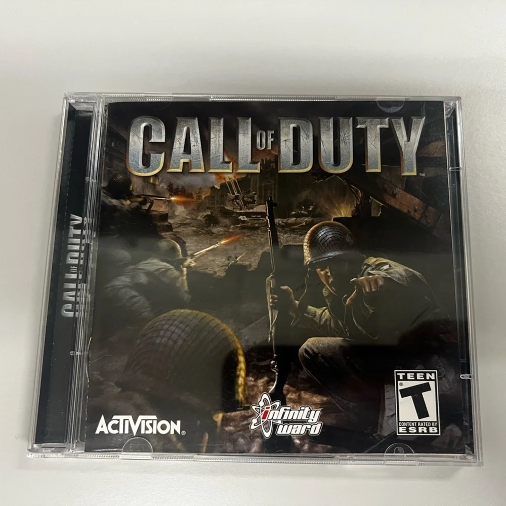 Call Of Duty (PC, 2003) PC Game of the Year Activision 2 Disc Set with CD key